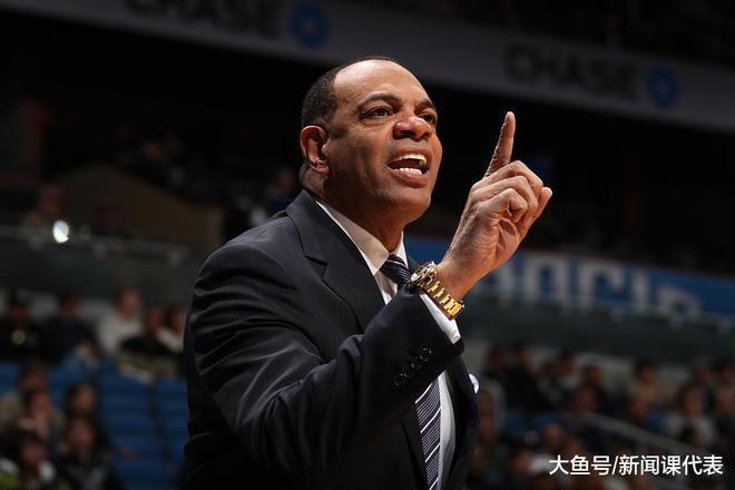 马刺球员霍林斯获重返赛场资格，备战总决赛(马刺球员霍林斯获重返赛场资格,备战总决赛成功了吗)