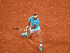 包含桑坦德竞技不敌克鲁伊夫，遭遇失利的词条