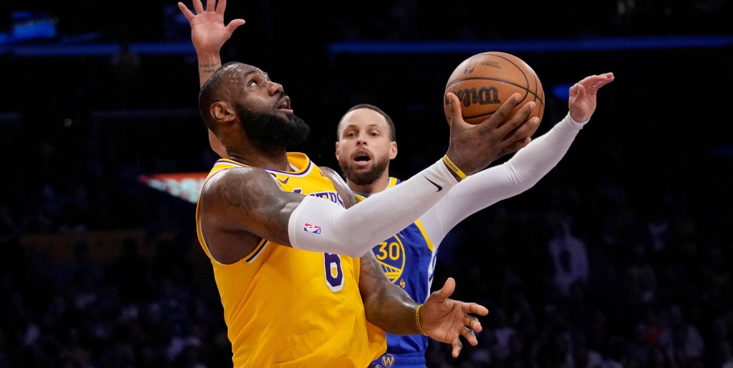 杏彩体育中国官网-国王击败对手，领先一步(国王击败对手,领先一步攻击)