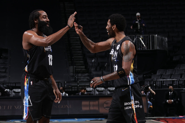 国王击败对手,领先一步(国王击败对手,领先一步攻击) 国王击败对手,领先一步(国王击败对手,领先一步攻击)