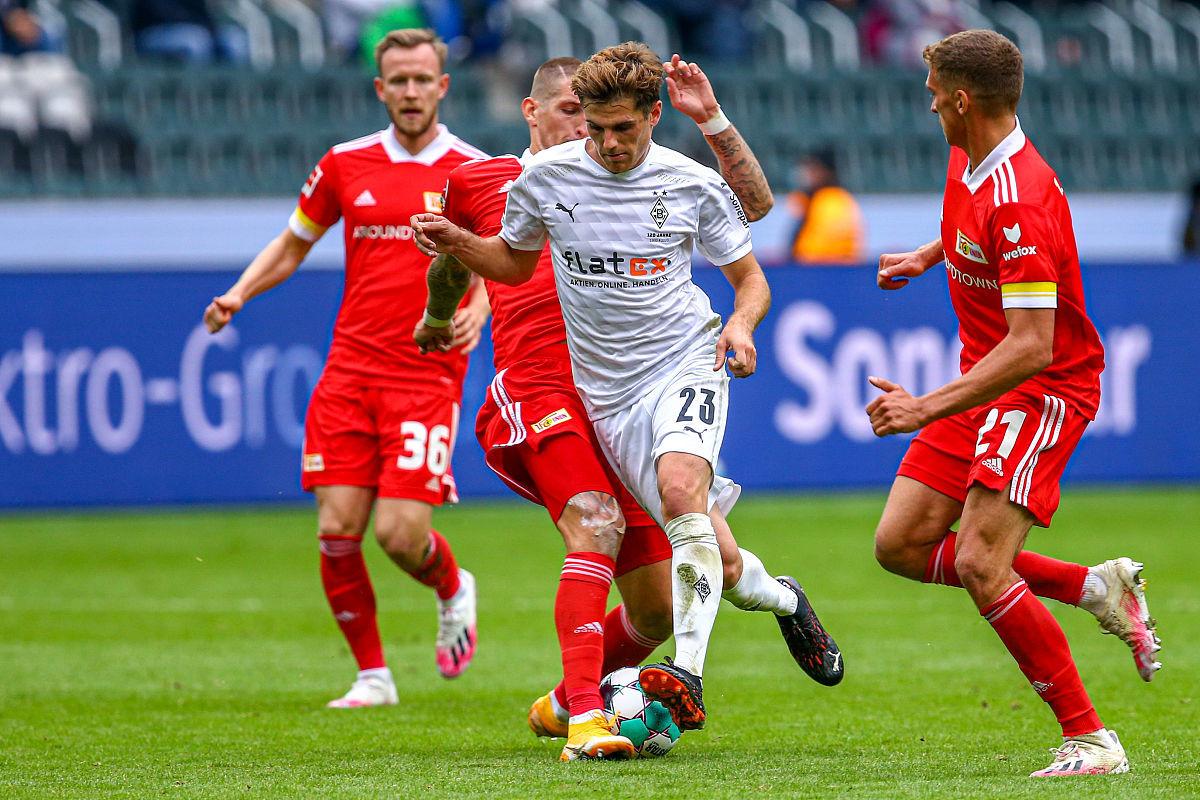 杏彩体育app-沃尔夫斯堡主场告捷，稳坐积分榜前列的简单介绍