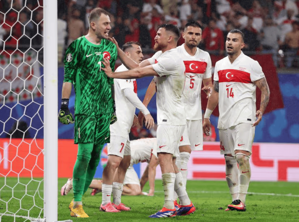 关于欧洲杯篮球赛掀起热潮,各队势均力敌的信息 关于欧洲杯篮球赛掀起热潮,各队势均力敌的信息