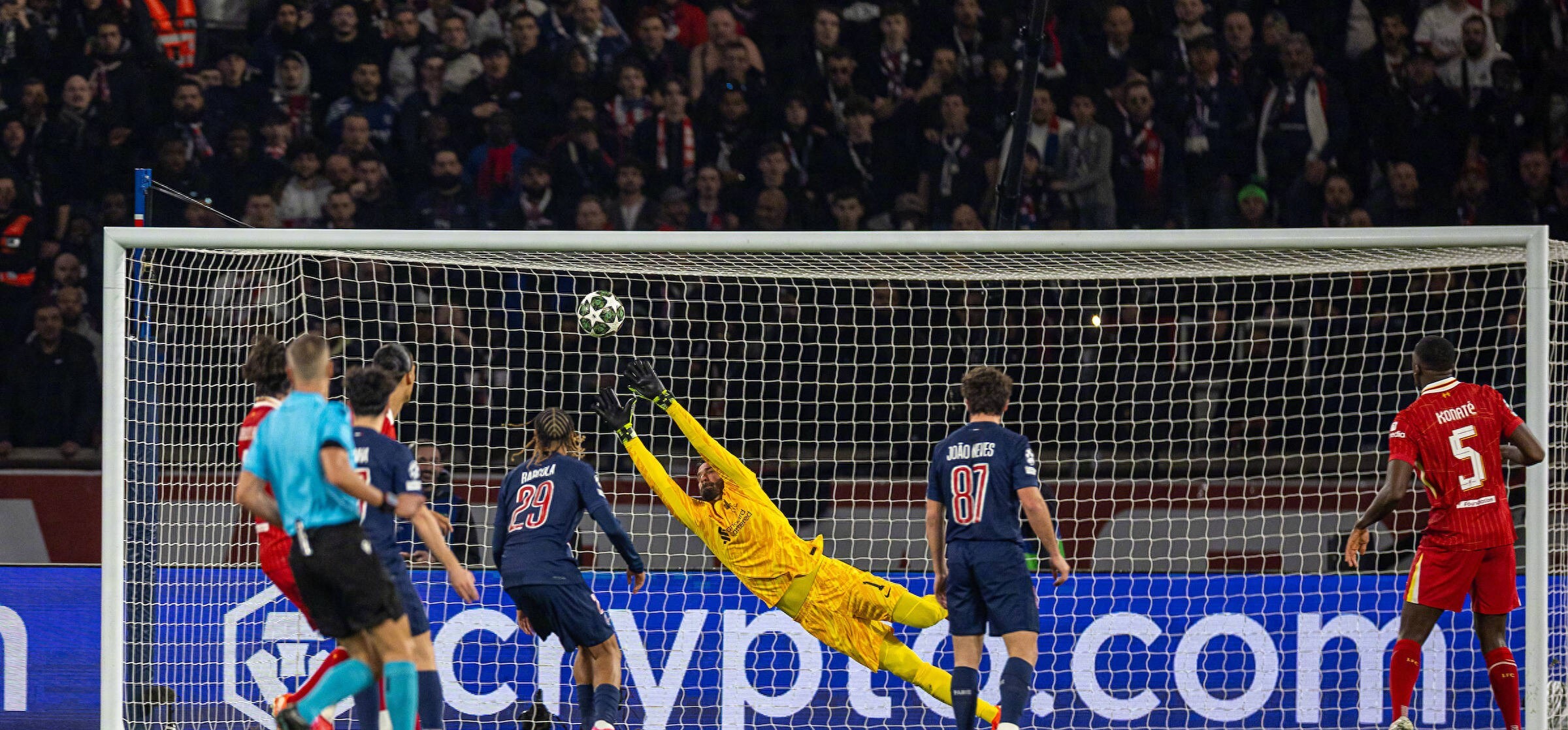 杏彩体育在线-包含利物浦防守体系调整，力求守住关键战局的词条