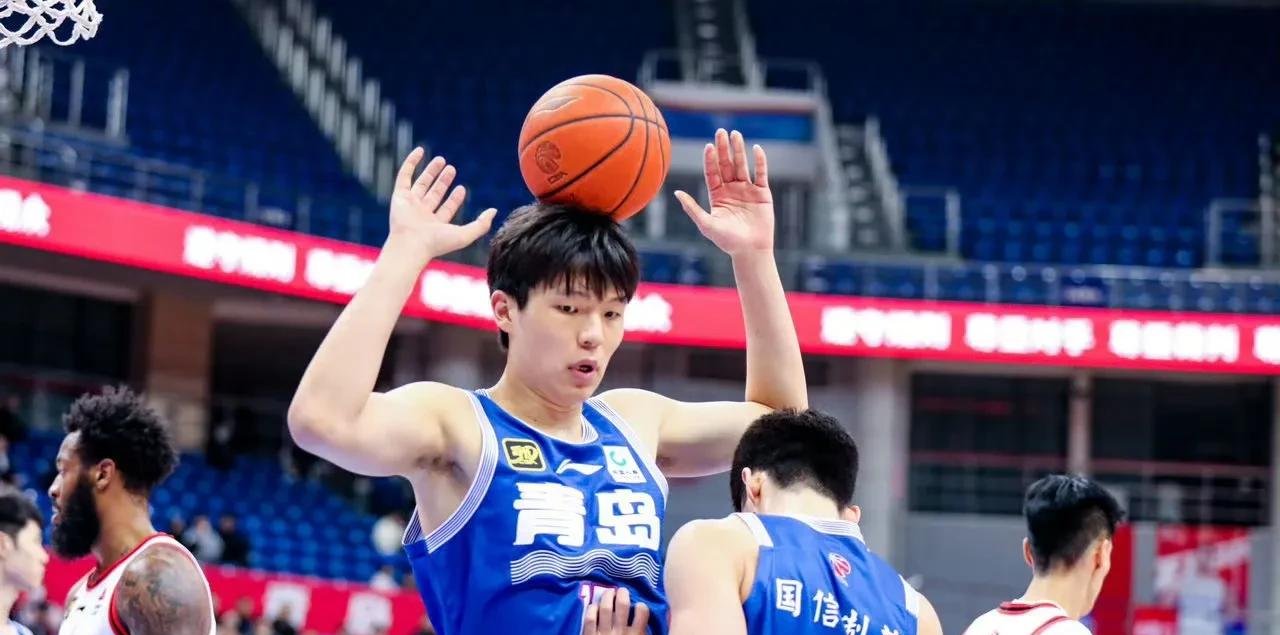 杏彩体育在线-浙江队成为本场最大亮点，CBA季后赛瞬间破防，失误