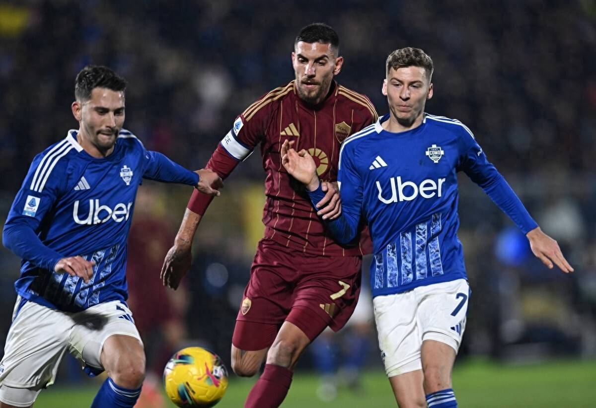 意甲联赛上演一场场精彩的对抗 意甲联赛上演一场场精彩的对抗