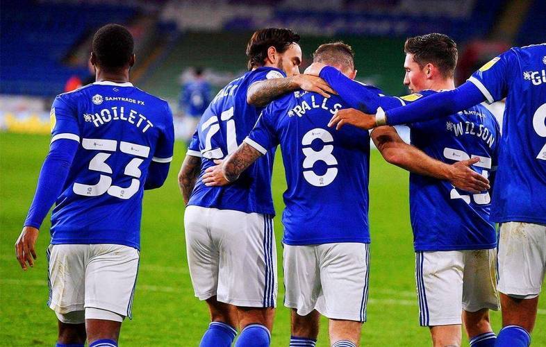 杏彩体育链接-兰斯主场大胜，冲击前四名席位的简单介绍