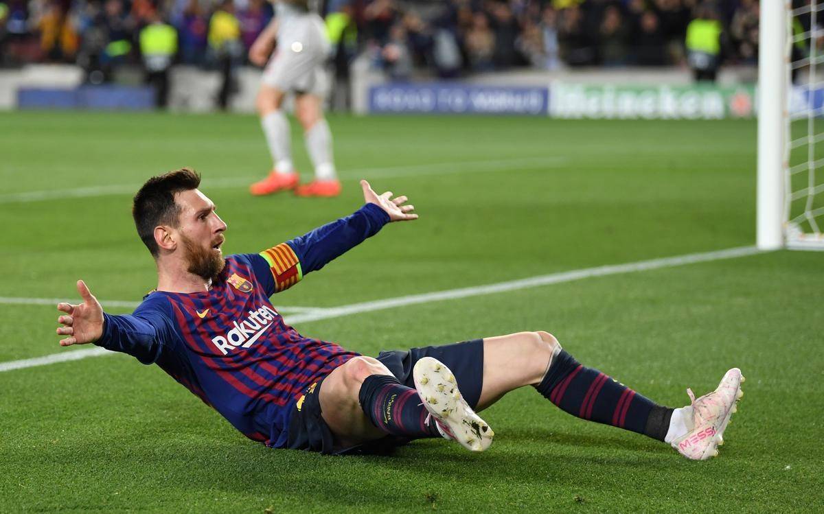 足球赛场上的精彩瞬间，不容错过