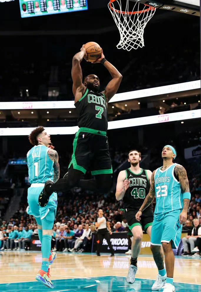 杏彩体育中国官网-凯尔特人连胜，塔图姆定点落地砍下高效24分的简单介绍