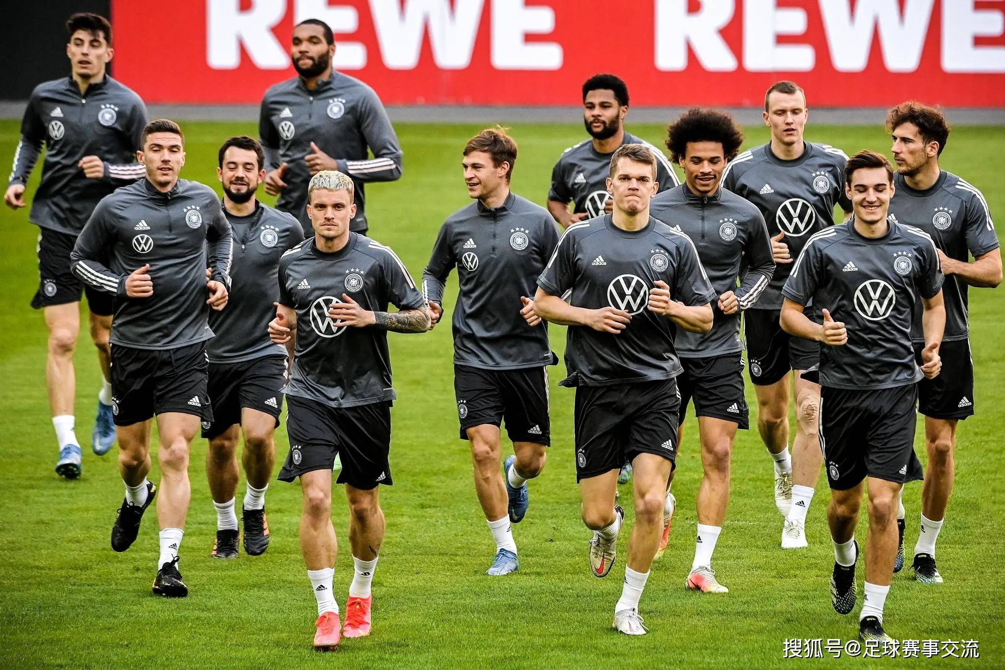 乌克兰迎战奥地利,前途多舛比赛仍需拭目以待 乌克兰迎战奥地利,前途多舛比赛仍需拭目以待