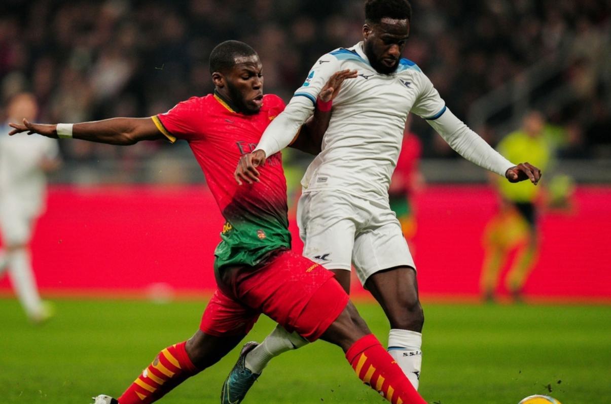 杏彩体育在线-AC米兰主场不敌对手，遭遇连败