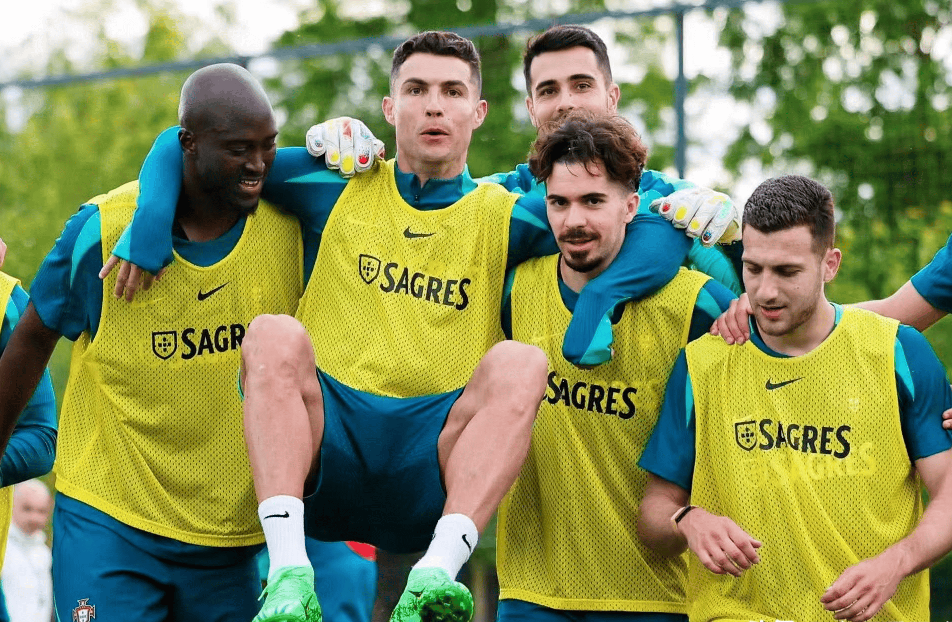 捷克队在欧预赛中运气不佳,陷入困境的简单介绍 捷克队在欧预赛中运气不佳,陷入困境的简单介绍