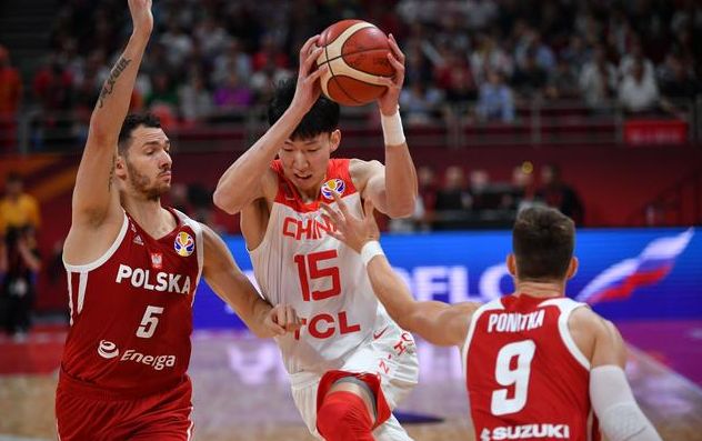 杏彩体育中国官网-波兰队客场大胜以色列，领先军团全场