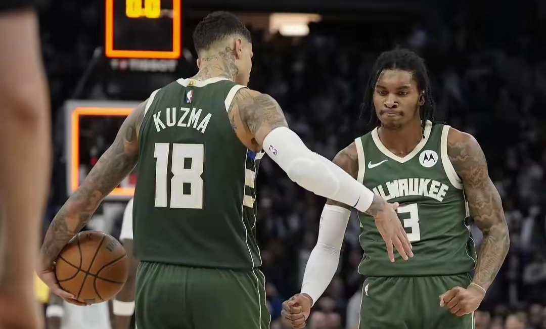 包含东部半决赛打响,雄鹿负凯尔特人首战失利的词条 包含东部半决赛打响,雄鹿负凯尔特人首战失利的词条