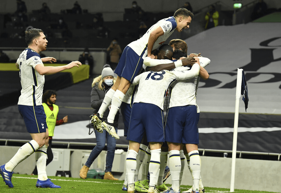 杏彩体育直播-火箭锋线组合火力全开，全队联手帮助赢下比赛的简单介绍