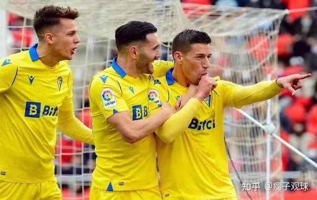 格拉纳达与比利亚雷亚尔的平局 格拉纳达与比利亚雷亚尔的平局