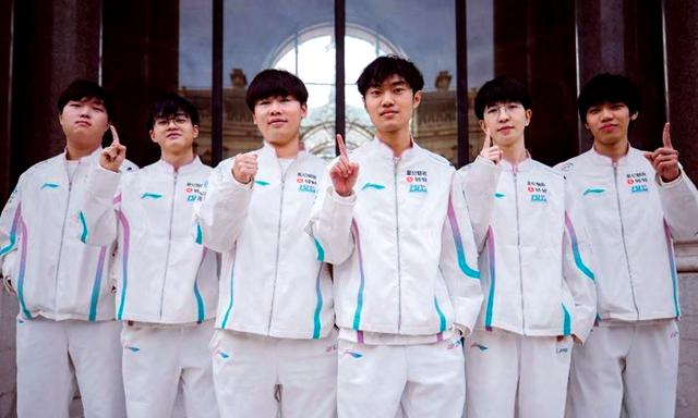 杏彩体育在线登录-战队备战动向火热，对手实力对比备受瞩目