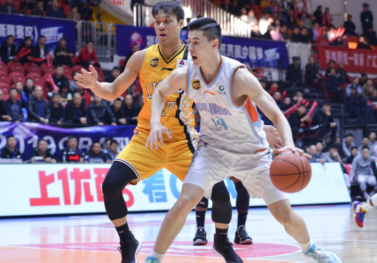 关于伯恩利前锋关键时刻建功,球队力拼取得宝贵三分的信息 关于伯恩利前锋关键时刻建功,球队力拼取得宝贵三分的信息